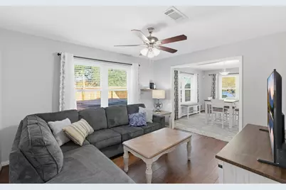 4702 Avenue P 1/2, Galveston, TX 77551 - Photo 13