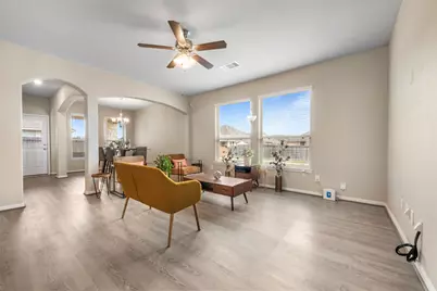 2802 Star Sky Way, Houston, TX 77045 - Photo 9