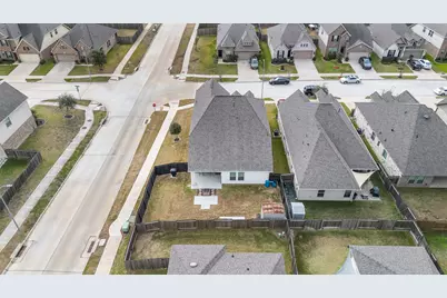 2802 Star Sky Way, Houston, TX 77045 - Photo 37