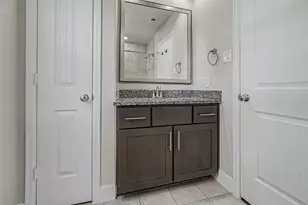 829 W 20th St, Houston, TX 77008 - Photo 23