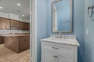 829 W 20th St, Houston, TX 77008 - Photo 9