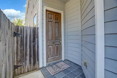 829 W 20th Street, Houston, TX 77008 - Photo 3
