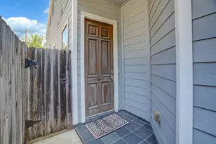 829 W 20th St, Houston, TX 77008 - Photo 3