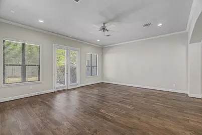 829 W 20th Street, Houston, TX 77008 - Photo 9