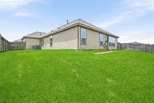 1228 Painted Bunting Dr, La Marque, TX 77568 - Photo 21