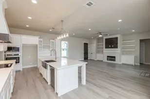 6795 Palace Dr, Lumberton, TX 77657 - Photo 9