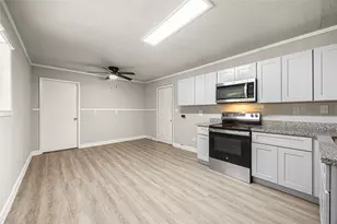 394 County Rd 3378, Cleveland, TX 77327 - Photo 13