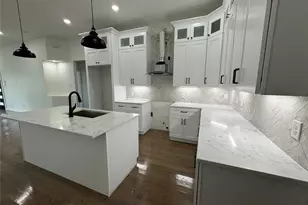 923 Adele St, Houston, TX 77009 - Photo 15