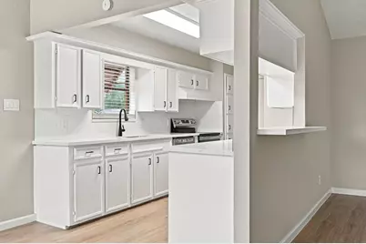 9859 Sageroyal Lane, Houston, TX 77089 - Photo 9