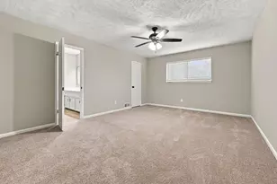 9859 Sageroyal Ln, Houston, TX 77089 - Photo 15