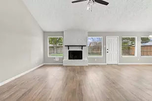 9859 Sageroyal Ln, Houston, TX 77089 - Photo 7