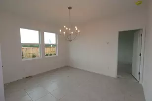 335 W Rose Marie Ln, Montgomery, TX 77356 - Photo 5