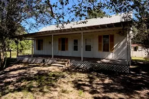 1141 County Rd 2-104, Columbus, TX 78934 - Photo 1