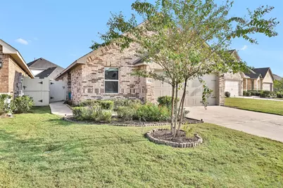 9316 Colonial Bent Court, Conroe, TX 77385 - Photo 3