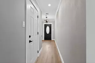 230 Pennsylvania St, Houston, TX 77029 - Photo 9