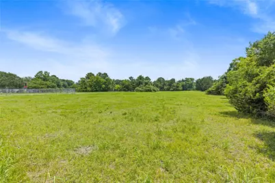 10973 Longstreet Road, Willis, TX 77318 - Photo 33
