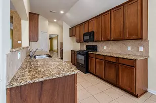 12906 Brook Arbor Ct, Pearland, TX 77584 - Photo 13
