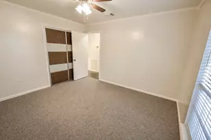 25602 Oakhurst Dr, Spring, TX 77386 - Photo 19