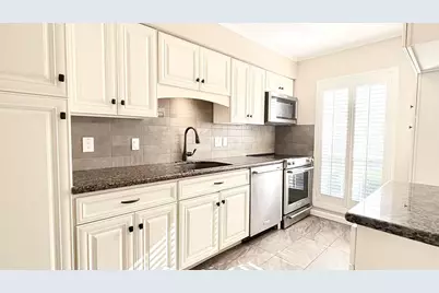 12743 Huntingwick Drive #149, Houston, TX 77024 - Photo 3