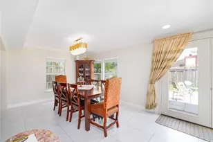 7711 Miller Glen Ln, Houston, TX 77072 - Photo 17