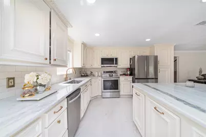 7711 Miller Glen Lane, Houston, TX 77072 - Photo 19