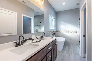 1413 4th Ave N, Texas City, TX 77590 - Photo 17