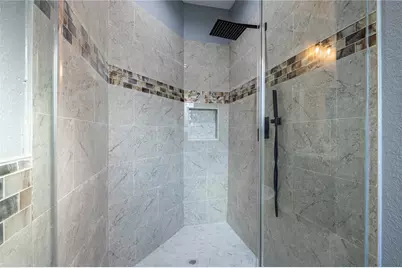 1413 4th Avenue N, Texas City, TX 77590 - Photo 19