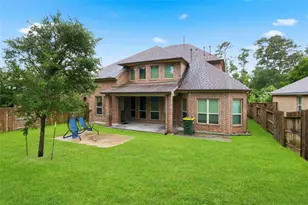 367 Black Walnut Dr, Conroe, TX 77304 - Photo 3