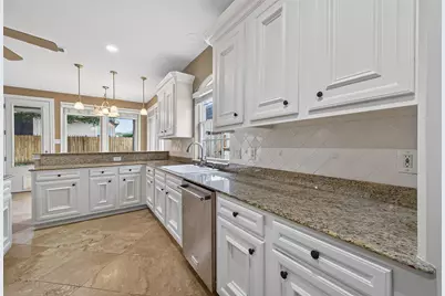 15 Wick Willow Road, Montgomery, TX 77356 - Photo 13