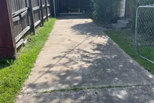 2308 Russell St, Houston, TX 77026 - Photo 7