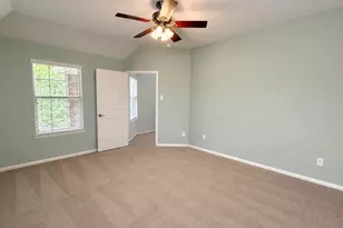 14915 Meridian Park Ln, Humble, TX 77396 - Photo 29