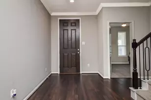3128 Laurel Bend Ln, Pearland, TX 77584 - Photo 3