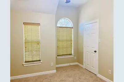2811 Cresthollow Lane, Houston, TX 77082 - Photo 13