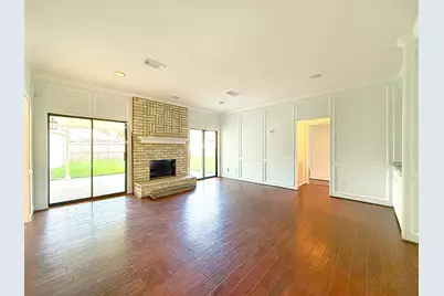 2210 Redcliff Drive, Missouri City, TX 77489 - Photo 9