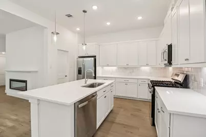 26269 E Outrider Banks Circle, Montgomery, TX 77316 - Photo 5