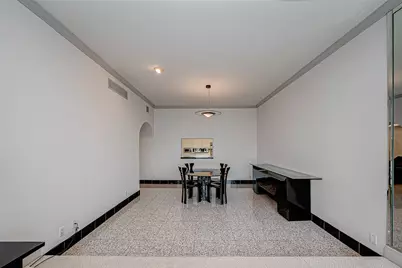 1111 Hermann Drive #6E, Houston, TX 77004 - Photo 15