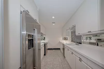 1111 Hermann Drive #6E, Houston, TX 77004 - Photo 19