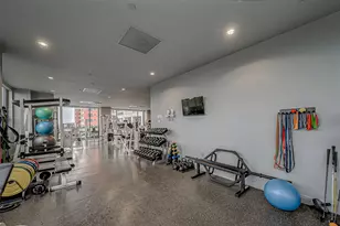 1111 Hermann Dr, Houston, TX 77004 - Photo 11