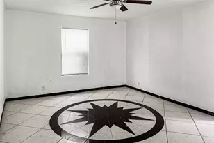 4803 Robertson St, Houston, TX 77009 - Photo 5