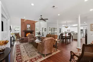 3805 N Briarwood Dr, Brenham, TX 77833 - Photo 7
