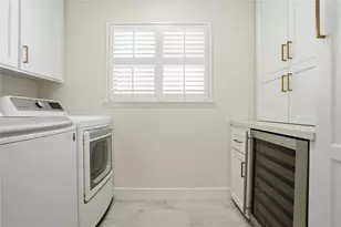 619 Attingham Dr, Houston, TX 77024 - Photo 15