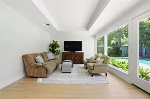 619 Attingham Dr, Houston, TX 77024 - Photo 7