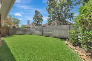 1110 Parkhaven Ln, Houston, TX 77077 - Photo 41