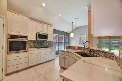 1110 Parkhaven Lane, Houston, TX 77077 - Photo 21