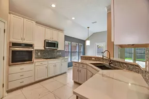 1110 Parkhaven Ln, Houston, TX 77077 - Photo 21