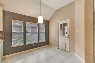 1110 Parkhaven Ln, Houston, TX 77077 - Photo 25