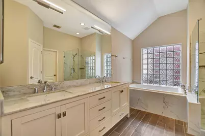 1110 Parkhaven Lane, Houston, TX 77077 - Photo 29