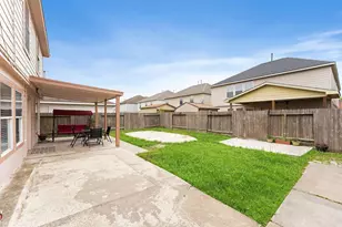 11622 Silent Elm St, Houston, TX 77044 - Photo 5