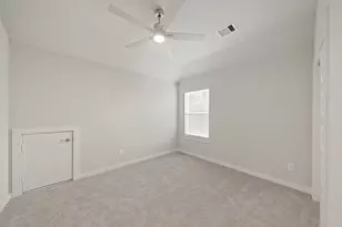 2140 Golden Spruce Ct, Conroe, TX 77301 - Photo 23