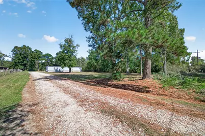 560 County Road 142, Liberty, TX 77575 - Photo 3